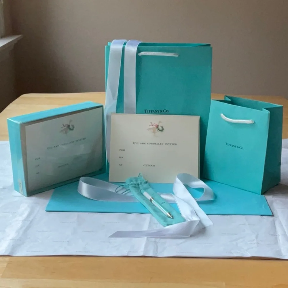 📝 TIFFANY & CO. STATIONARY AND PENCIL BUNDLE 📝 NWOT 📝